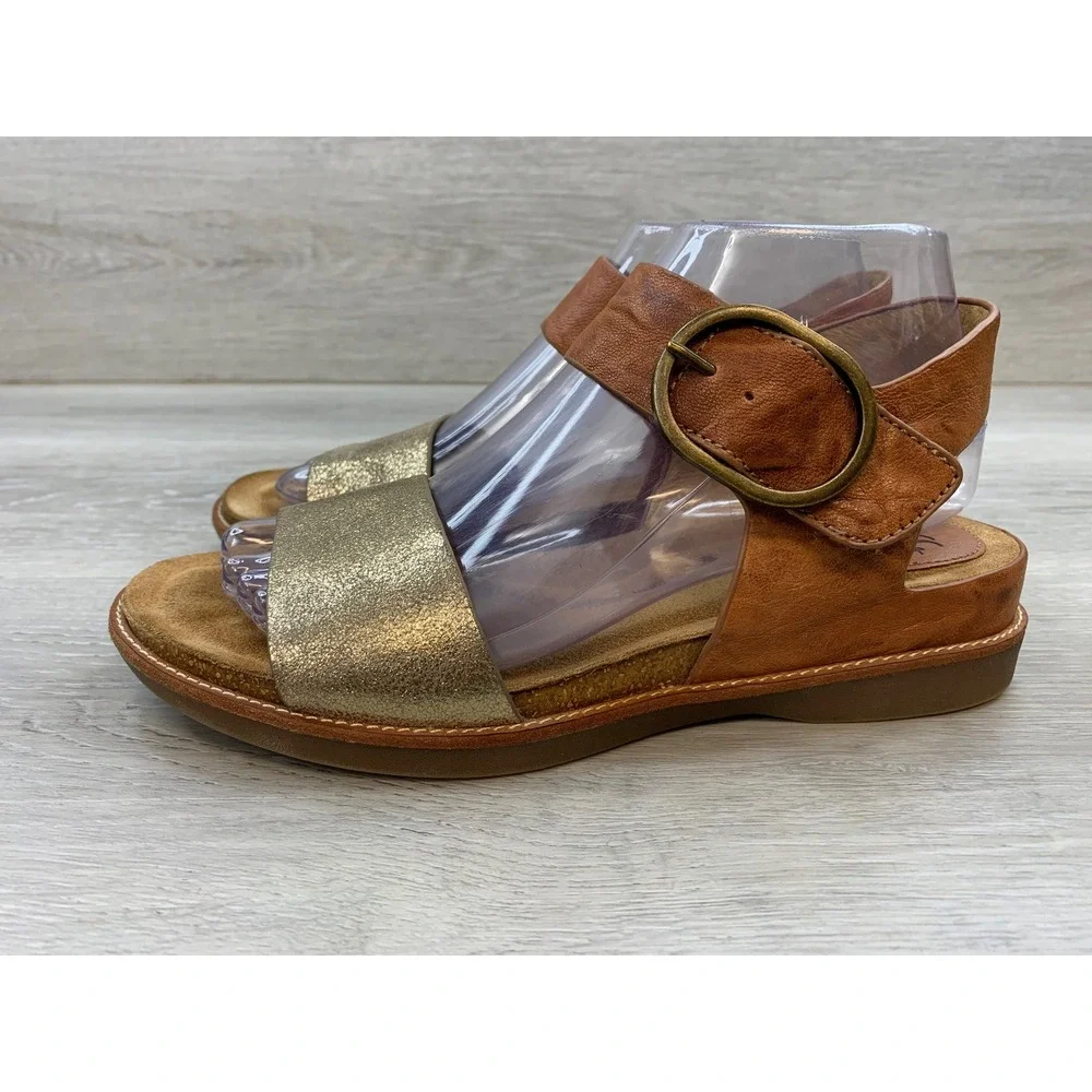 Sofft Women's 7.5 Brown Gold Metallic Leather Buckle Ankle Strap Sandals Shoes